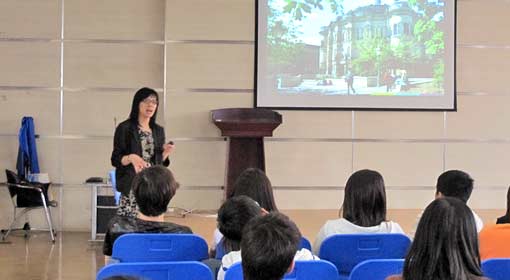  英國(guó)愛(ài)丁堡大學(xué)訪(fǎng)問(wèn)我校國(guó)際項(xiàng)目部 