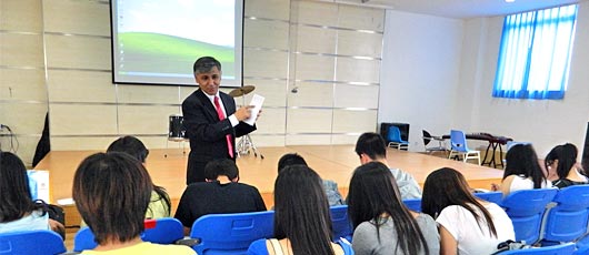  美國(guó)圣勞倫斯大學(xué)來(lái)訪我校國(guó)際項(xiàng)目部 