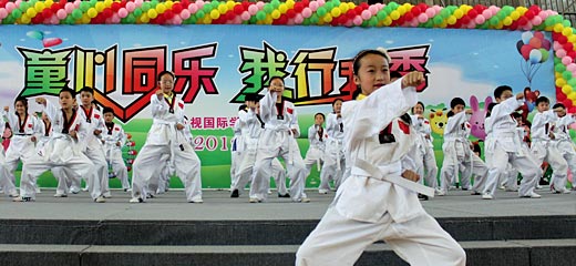  ＂童心同樂 我行我秀＂--小學部歡慶六一兒童節(jié) 