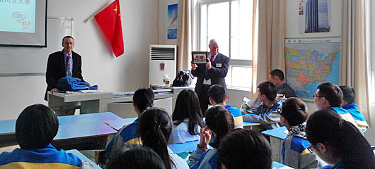  普利茅斯州立大學再次訪問中美英才班 