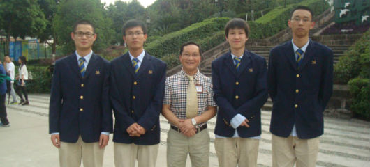  熱烈祝賀我校高考取得優(yōu)異成績(jī)，一本率22.7%，二本率63.6%，本科率72.7%！ 