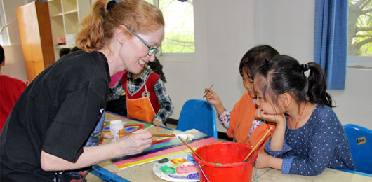  一堂由學(xué)生家長教學(xué)的創(chuàng)意藝術(shù)課 