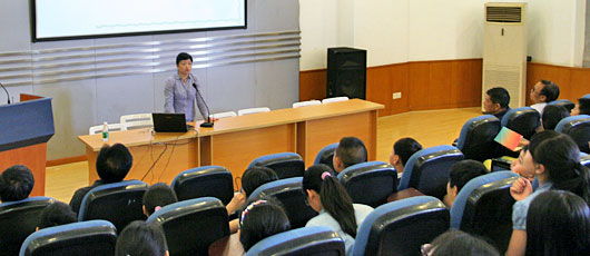  關(guān)注美視學(xué)子營養(yǎng)與生長發(fā)育--“天府科普大講堂”走進美視 