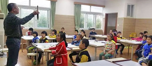  【PYP動態(tài)】《美視歡迎您》--PYP超學(xué)科主題探究:我們?nèi)绾伪磉_(dá)自己 