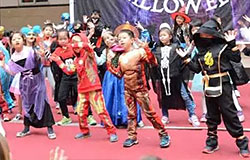 一起狂歡吧！——美視萬(wàn)圣節(jié)的日與夜