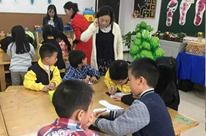 中國(guó)部?小學(xué)：“家長(zhǎng)開放日”活動(dòng)