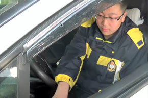  關(guān)注社會,積跬步至千里--中學(xué)部“荷氏開門法”的學(xué)習(xí)和實(shí)踐 