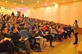  讓孩子在父愛溫潤(rùn)下快樂成長(zhǎng) 