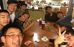 【開學(xué)季】2017屆中美英才班畢業(yè)學(xué)子帶你走進(jìn)國外校園