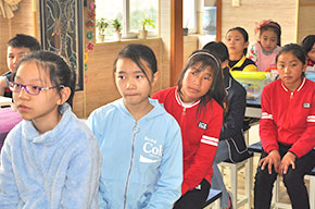  聚美視，同成長 