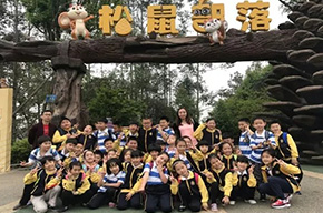  春深正當(dāng)游| 行走在春天的小腳丫 