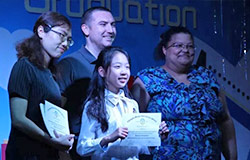  梔子花開季，揮別童年時——2018融合部小學畢業(yè)典禮 