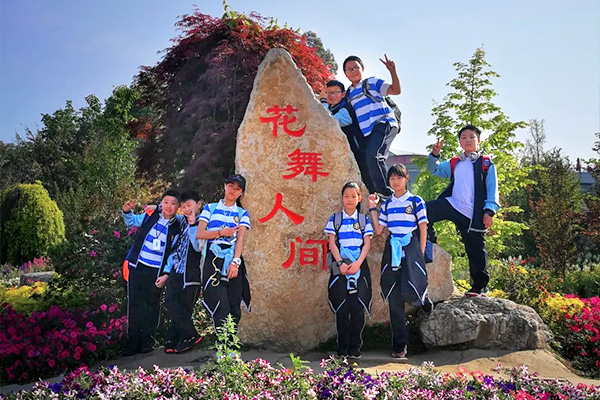 中國(guó)部?中學(xué) | 踏遍千山萬(wàn)水，人間四月，你們最美！