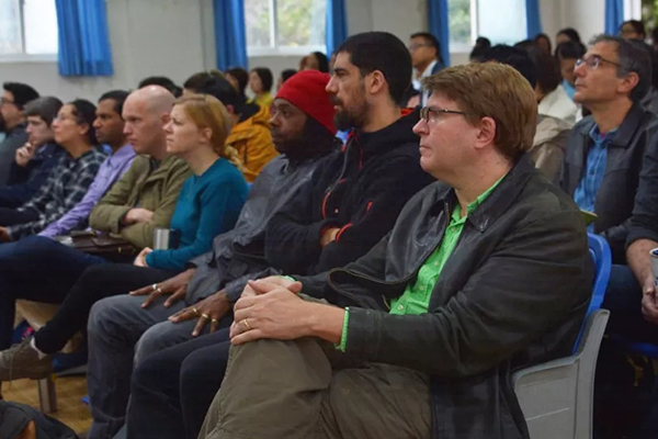 融合部教師專業(yè)發(fā)展日，共建美視更強(qiáng)大的專業(yè)教師團(tuán)隊(duì)！