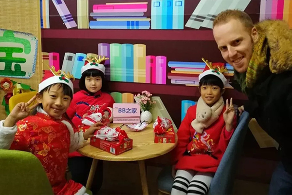 浪漫英語周 濃情中國年