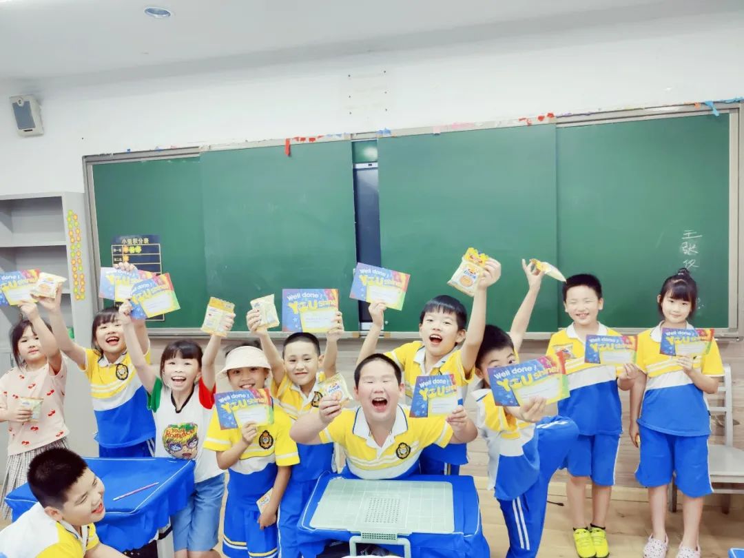  和和融融小君子，樂(lè)考樂(lè)學(xué)樂(lè)成長(zhǎng) 