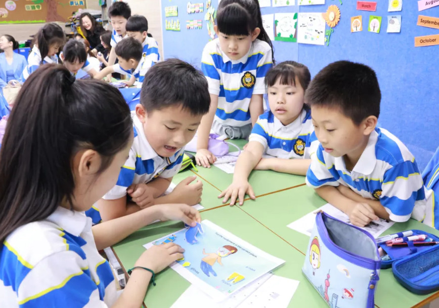 新課標(biāo)視域下，聚焦課堂的生動(dòng)與生長(zhǎng)—中國(guó)部·小學(xué)家長(zhǎng)開(kāi)放日活動(dòng)