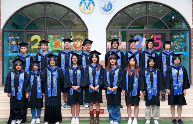 2025屆升學(xué)成果匯總 | 53% STEM錄取率+百萬(wàn)獎(jiǎng)學(xué)金+90% 全球Top50錄取率