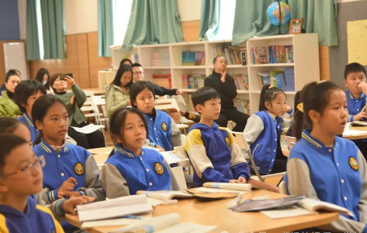 融合部丨以 “表達(dá)” 為鑰，破學(xué)科之界——融合部小學(xué)雙語(yǔ)班家長(zhǎng)開(kāi)放日