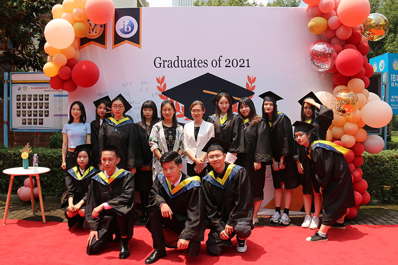 畢業(yè)季，開啟新征程！——2021屆IB-DP學生畢業(yè)典禮